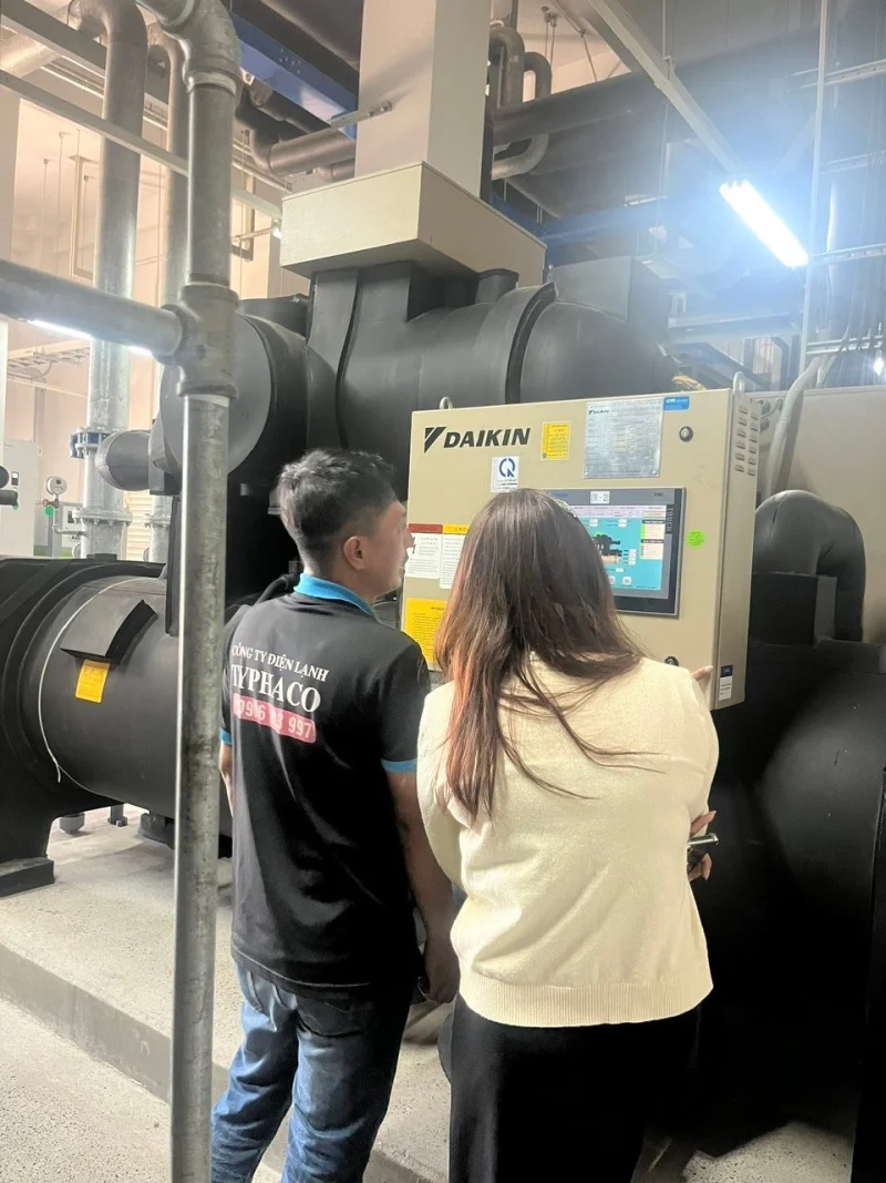 Bảo Trì Hệ Thống Lạnh Chiller Cho Nhà Máy Nước Giải Khát Pocari Sweat - Bình Dương