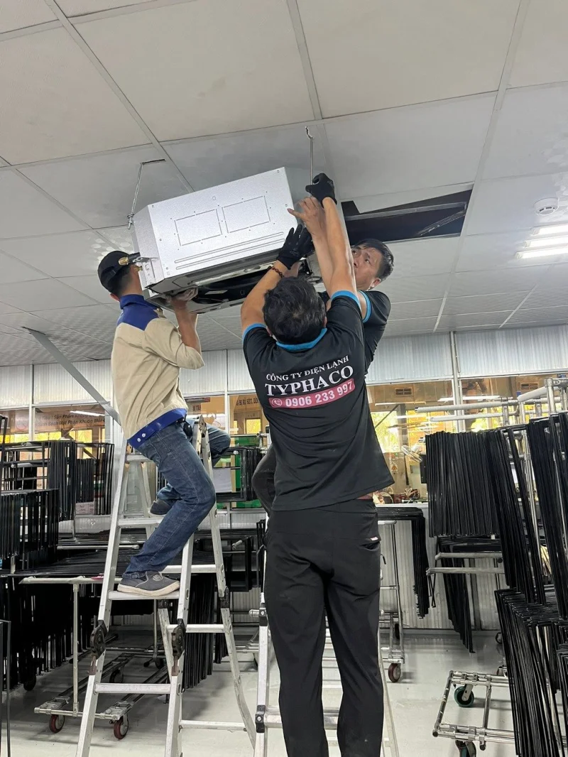 Bơm Gas Máy Lạnh Bình Dương