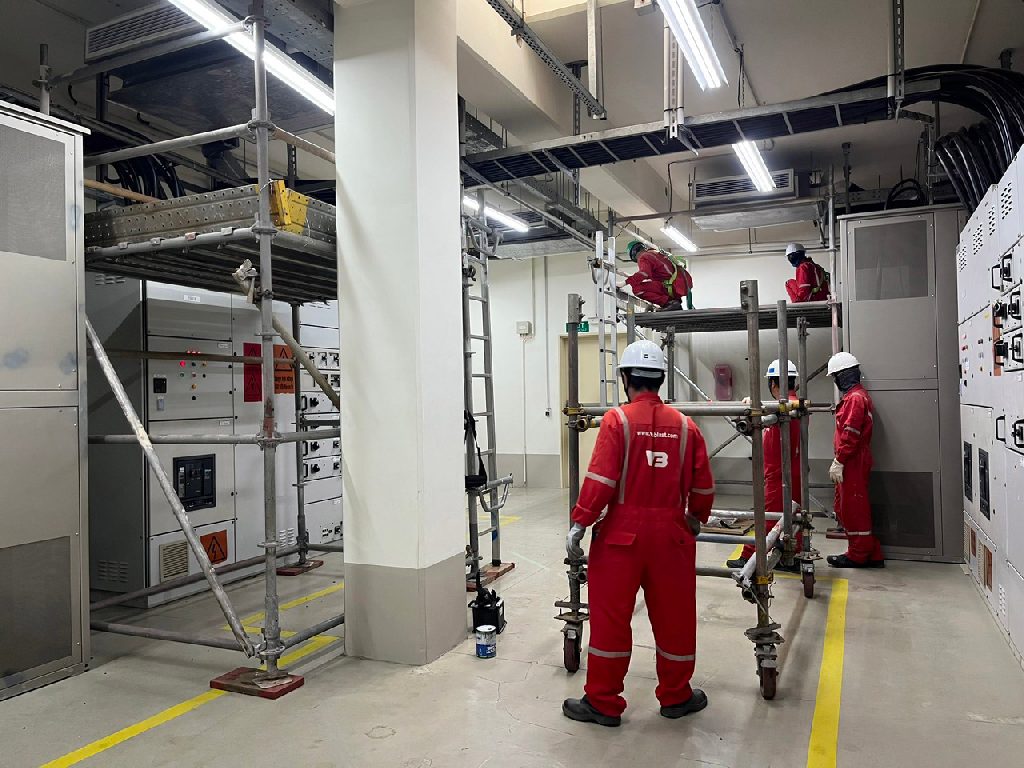 Thi công hệ thống đường ống máy lạnh Tân Uyên