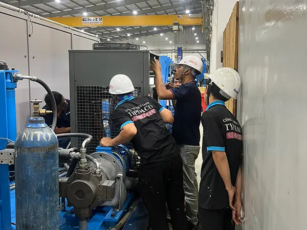 Sửa máy lạnh công nghiệp Bình Dương